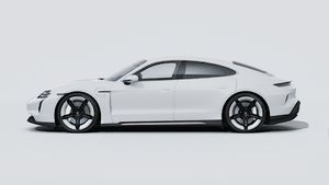 Exterior view of Taycan Turbo showing the left side of the car