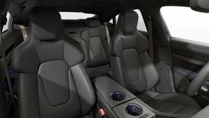 Interior view showing the front seats of Taycan Turbo S