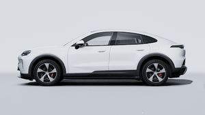 Exterior view of Cayenne S Coupé Electric showing the left side of the car