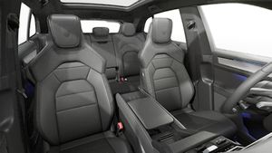 Vista interior de los asientos delanteros del Cayenne S Electric