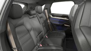 Vista interior de su Cayenne Turbo E-Hybrid