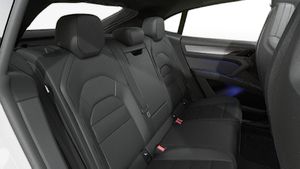 Vista interior de su Cayenne S Coupé Electric