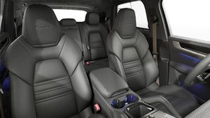 Interior view showing the front seats of Cayenne Turbo E-Hybrid