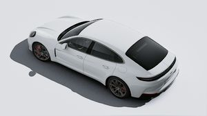 Exterior view of Panamera Turbo E-Hybrid seen from above