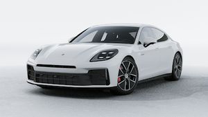 Widok zewnętrzny Panamera 4S E-Hybrid przedstawiający przód i lewą stronę samochodu