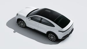 Exterior view of Cayenne Coupé Electric seen from above