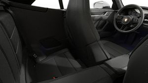 Vista interior, mostrando os bancos traseiros do 911 Carrera Cabriolet
