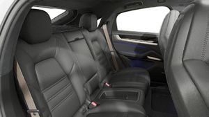 Vista interior do Cayenne Turbo E-Hybrid Coupé
