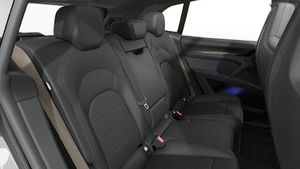 Vista interior de su Cayenne Turbo Electric
