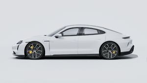 Exterior view of Taycan Turbo S showing the left side of the car