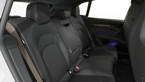 Vedere interioară a Cayenne Turbo Electric