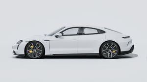 Spoljašnji izgled Taycan Turbo S koji prikazuje levu stranu automobila
