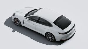 Spoljašnji izgled Panamera 4S E-Hybrid odozgo
