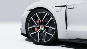 Exterior view of Taycan 4S Black Edition