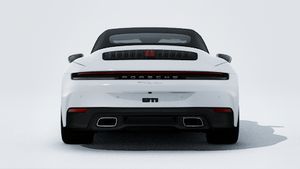 Utvändig vy av 911 Carrera Cabriolet som visar bilens bakre del
