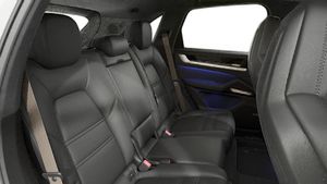 Interiörvy av Cayenne Turbo E-Hybrid