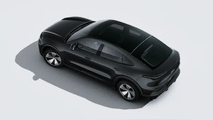 Utvändig vy av Cayenne Coupé Electric sett från ovan