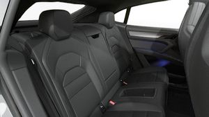 Interiörvy av Cayenne S Coupé Electric