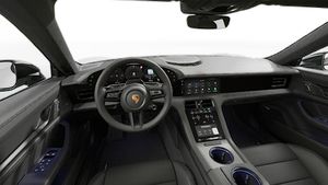 Interiörvy som visar ratten och instrumentbrädan på Taycan 4S Black Edition