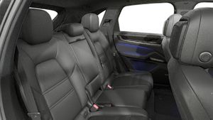 Interior view of Cayenne E-Hybrid Black Edition