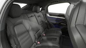 Interior view of Cayenne E-Hybrid Coupé