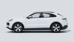 Exterior view of Cayenne E-Hybrid Coupé showing the left side of the car