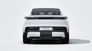 Exterior view of Cayenne S Coupé Electric showing the rear of the car
