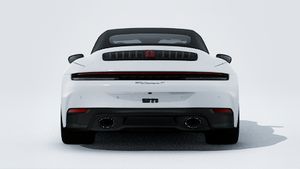 Pohľad zvonku na 911 Carrera T Cabriolet zobrazujúci zadnú časť vozidla
