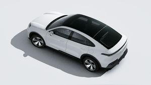 Pohľad zvonku na Cayenne Coupé Electric zhora