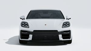 Pohľad zvonku na Panamera GTS zobrazujúci prednú časť vozidla