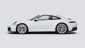 911 Carrera 4S adresinin aracın sol tarafını gösteren dış görünümü