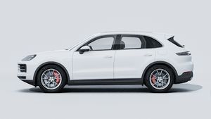 Cayenne S E-Hybrid adresinin aracın sol tarafını gösteren dış görünümü