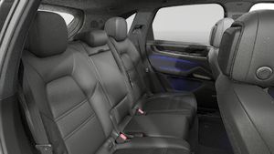 İç görünüm Cayenne S E-Hybrid Black Edition