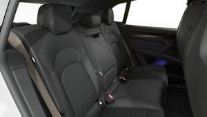 İç görünüm Cayenne Turbo Electric