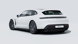 Taycan GTS Sport Turismo adresinin aracın arka ve sol tarafını gösteren dış görünümü