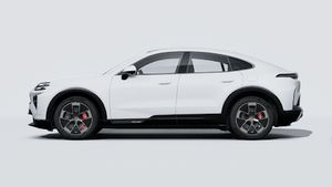 Exterior view of Cayenne Turbo Coupé Electric showing the left side of the car