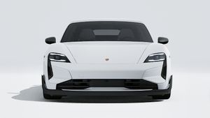 Exterior view of Taycan Turbo GT with Weissach Package showing the front of the car