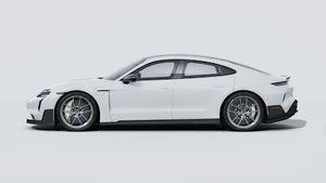 Exterior view of Taycan Turbo GT showing the left side of the car