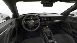 顯示911 GT3 with Touring Package方向盤和儀表板的內部視圖