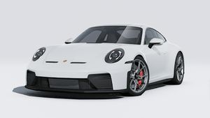 911 GT3 with Touring Package的外部視圖顯示汽車的前部和左側