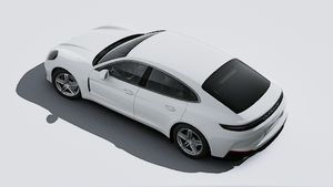 從上方看到的Panamera 4的外觀圖