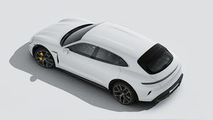 Зовнішній вигляд сайту Taycan Turbo S Cross Turismo з висоти пташиного польоту