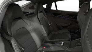 Внутрішній вигляд інтер'єру Panamera GTS