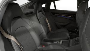 Внутрішній вигляд інтер'єру Panamera Turbo E-Hybrid