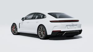 Зовнішній вигляд Panamera Turbo E-Hybrid , що показує задню і ліву сторону автомобіля