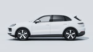 Exterior view of Cayenne E-Hybrid showing the left side of the car