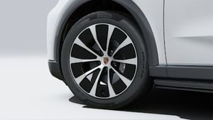 Exterior view of Cayenne Coupe Electric