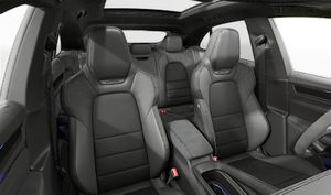 Interior view showing the front seats of Macan GTS