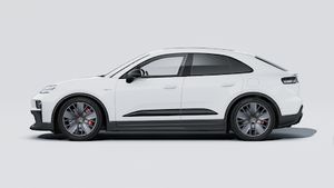 Exterior view of Macan GTS showing the left side of the car