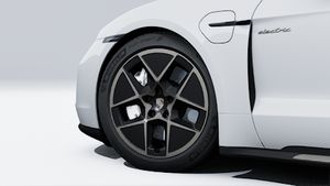 Exterior view of Taycan Turbo